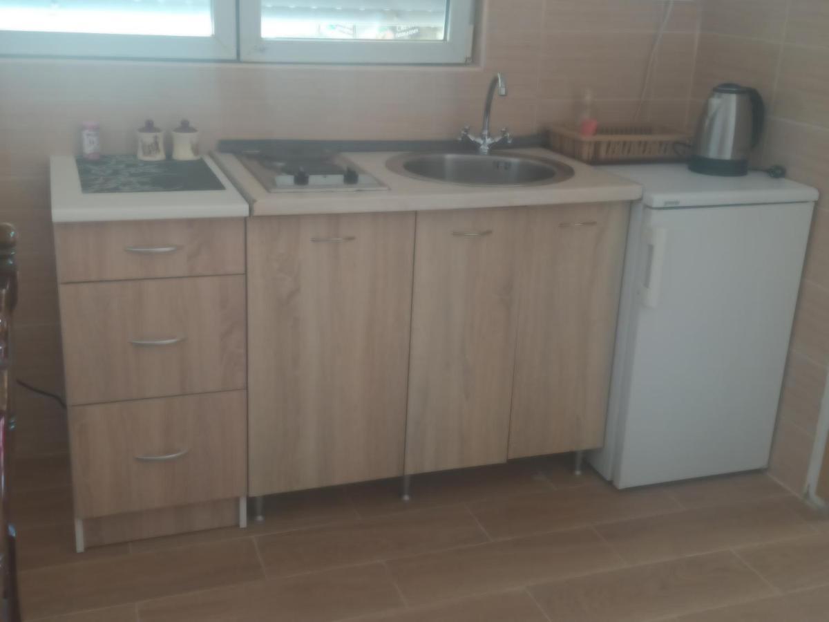 Apartman Laki Kotor Exterior photo